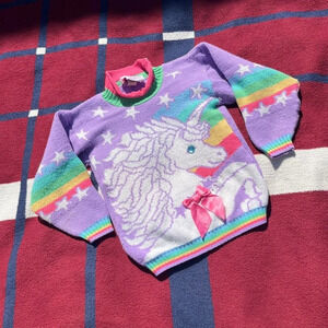 Pretty pastel rare unicorn sweater 
Vintage Pepperoni
Kids M medium 5/6